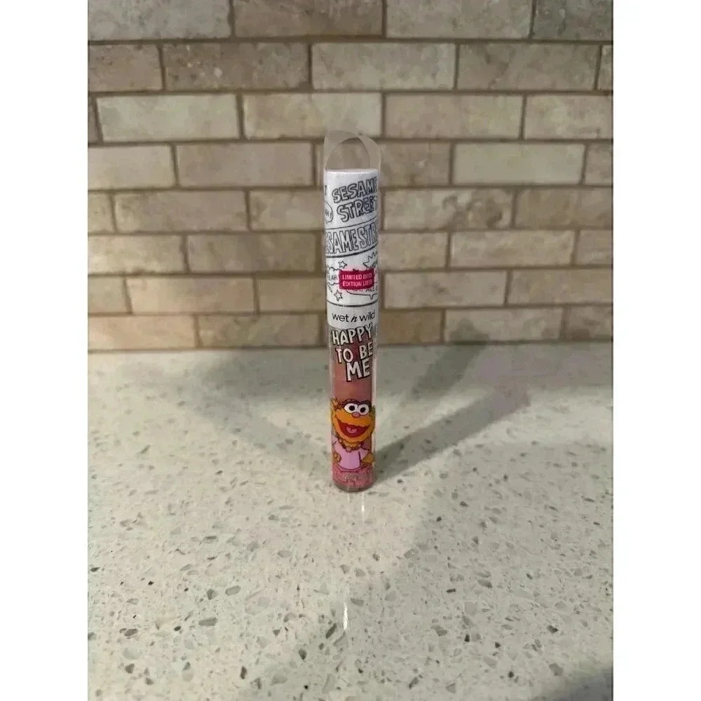 Sesame Street Wet n Wild Zoe Happy to be Me Lip Gloss Limited Edition New! #113